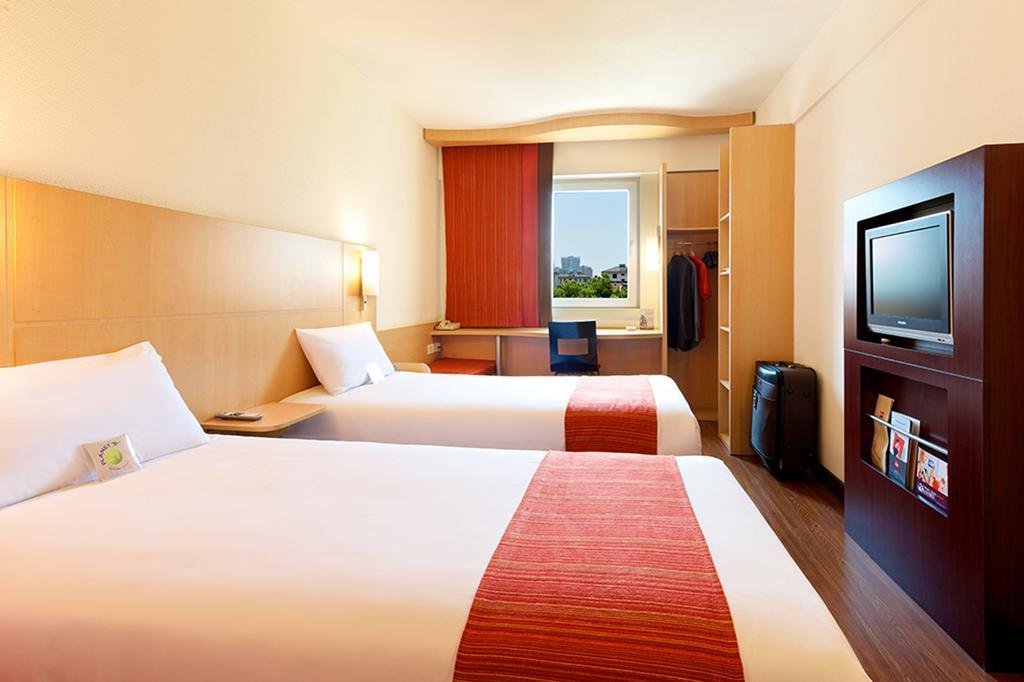 ไอบิส หนิงโบ เชียน หูว โฮเต็ล Hotel หนิงป่อ ภายนอก รูปภาพ