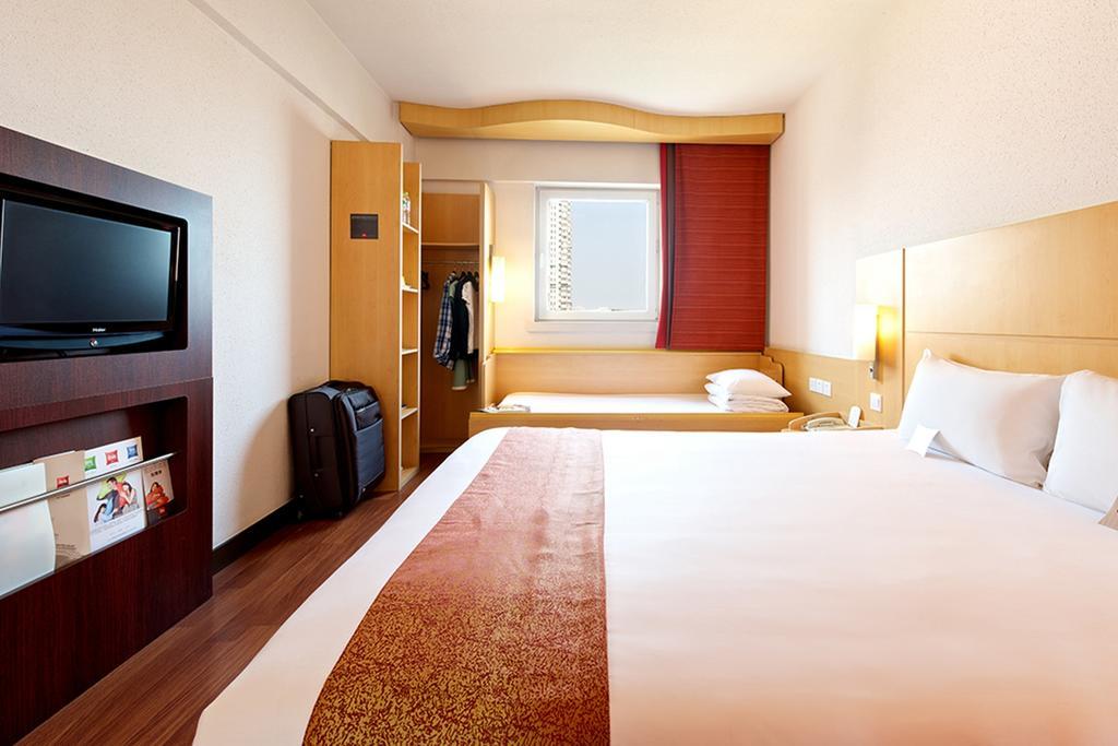 ไอบิส หนิงโบ เชียน หูว โฮเต็ล Hotel หนิงป่อ ภายนอก รูปภาพ