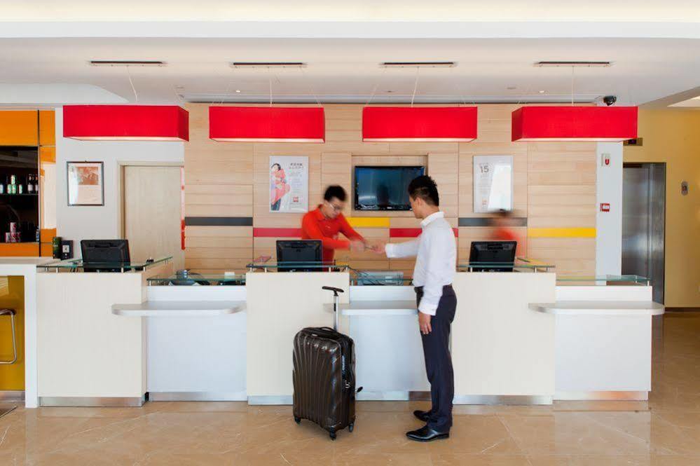 ไอบิส หนิงโบ เชียน หูว โฮเต็ล Hotel หนิงป่อ ภายนอก รูปภาพ